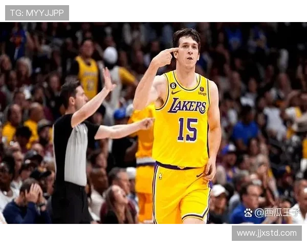 NBA常规赛10月28日湖人战胜开拓者里夫斯精彩表现全回顾